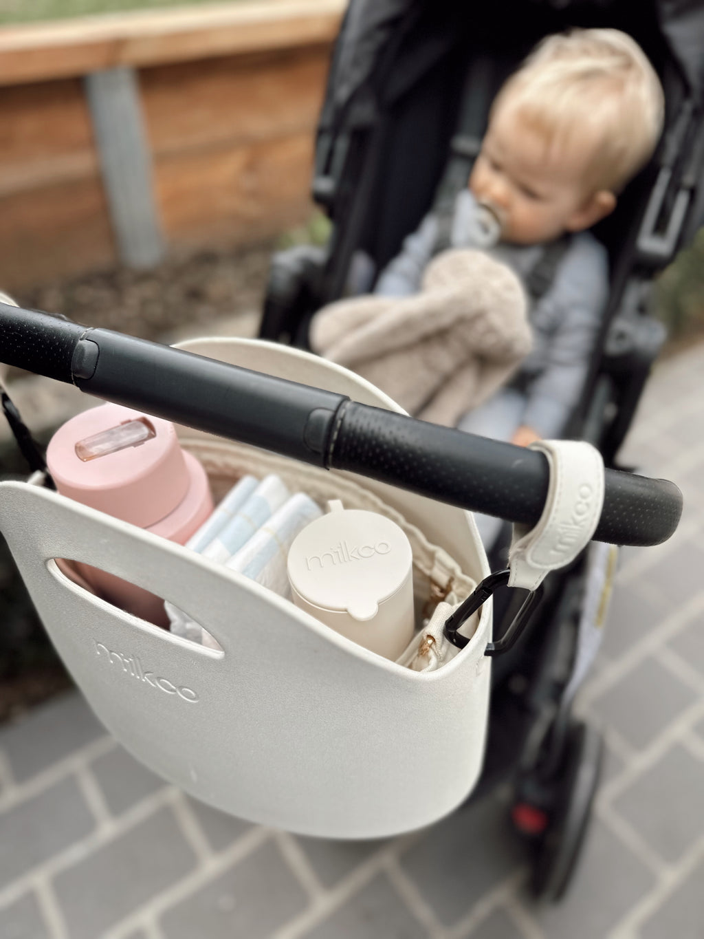 Wiwi Wipes Container